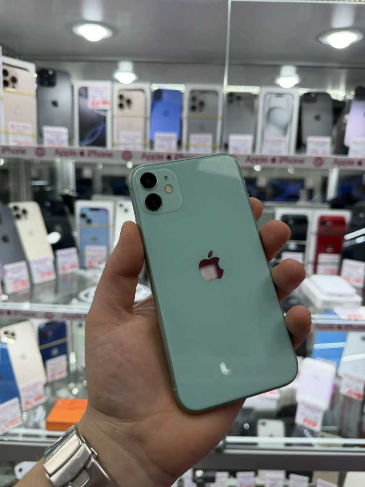 Смартфон iPhone 11 128 Gb -