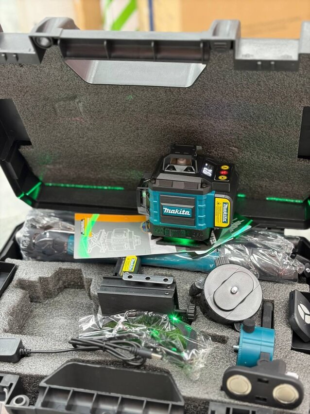 Лазерный уровень макита