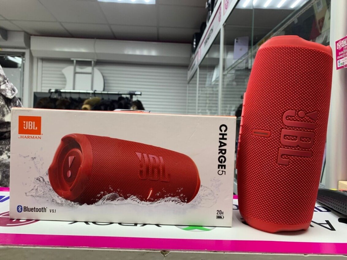 Акустика JBL Charge 5