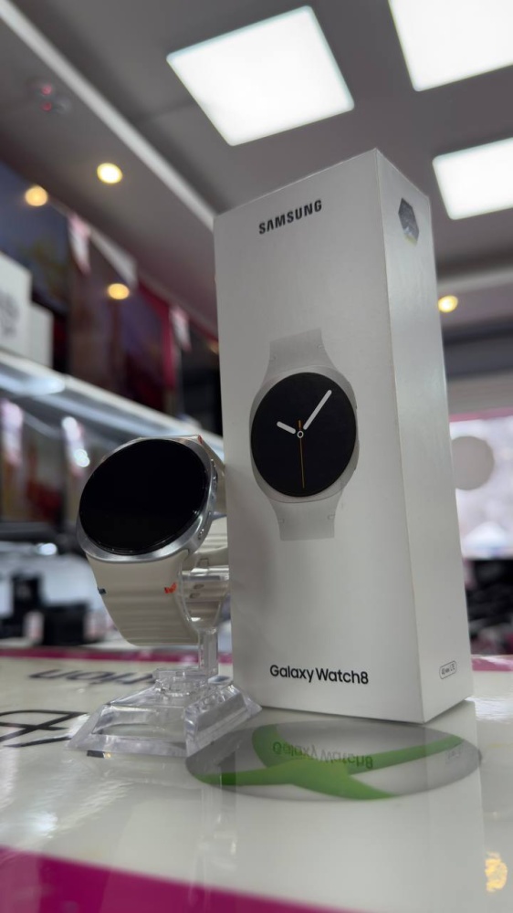 Смарт-часы Samsung Galaxy Watch 8