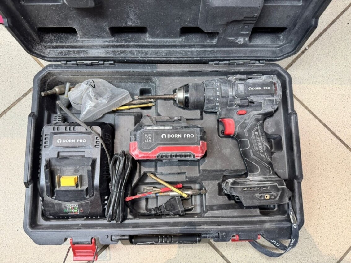 Шуруповерт Dorn Pro DPICD85-18BL