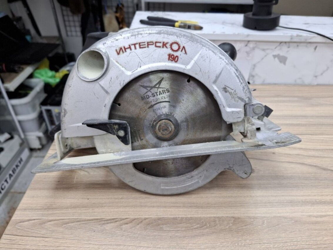 Циркулярная пила Интерскол