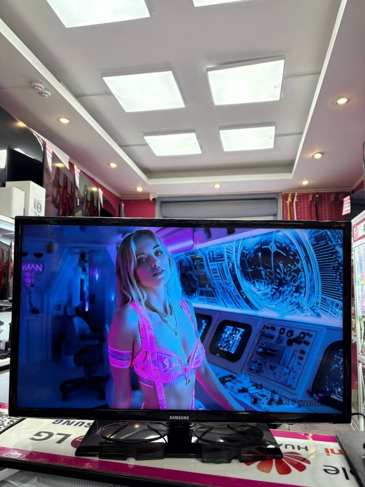 Телевизор Samsung UE32EH6037K